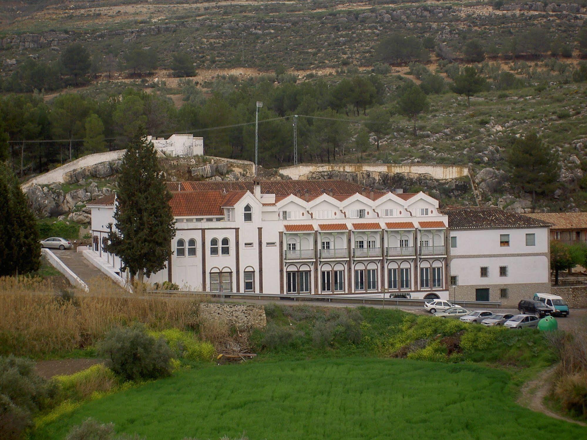 Balneario De Alicun De Las Torres Villanueva de las Torres المظهر الخارجي الصورة