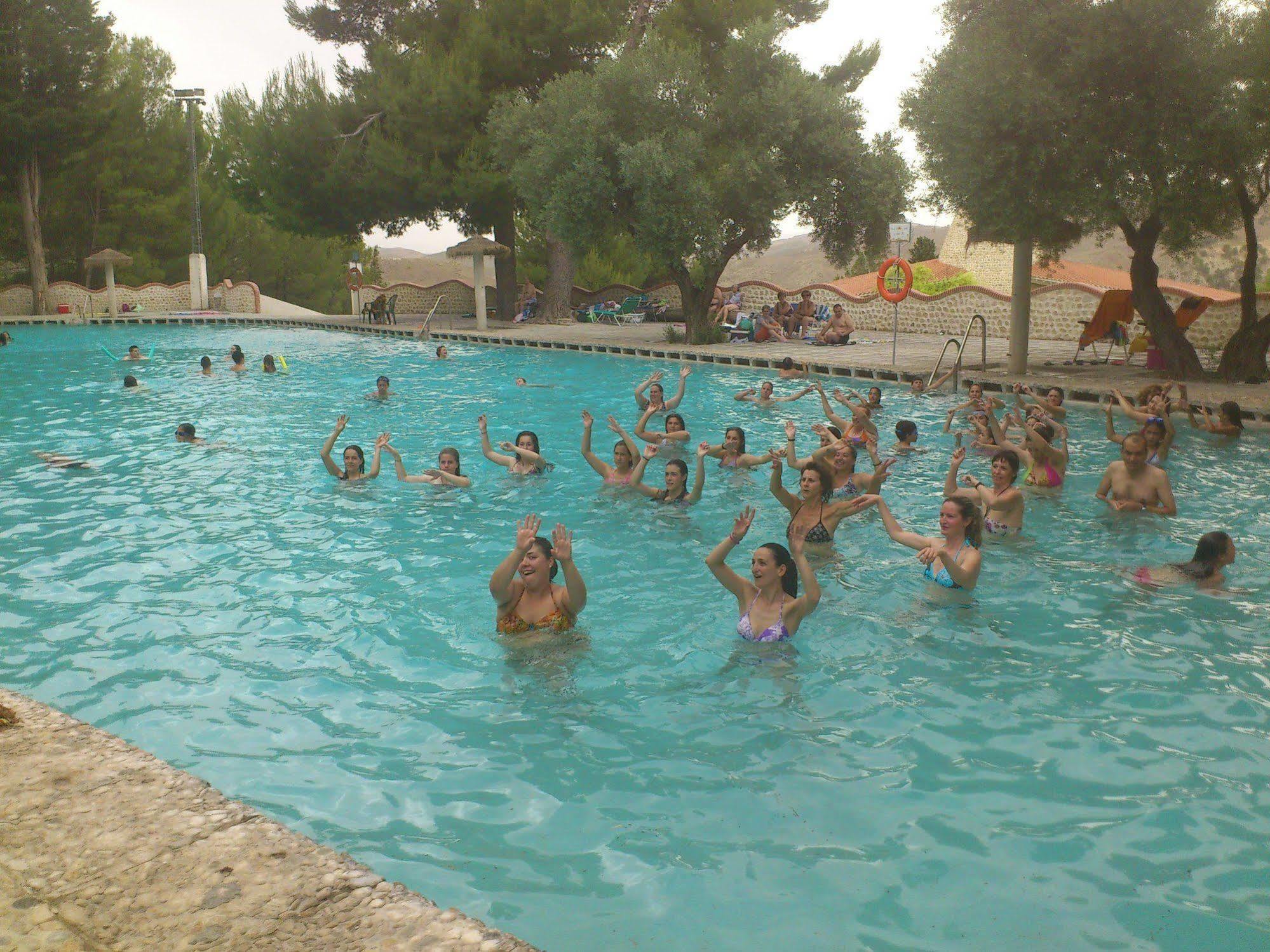 Balneario De Alicun De Las Torres Villanueva de las Torres المظهر الخارجي الصورة